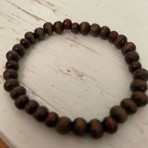 Natalie B Designs men’s 7.5” Robles stackable stretch wooden beaded bracelet